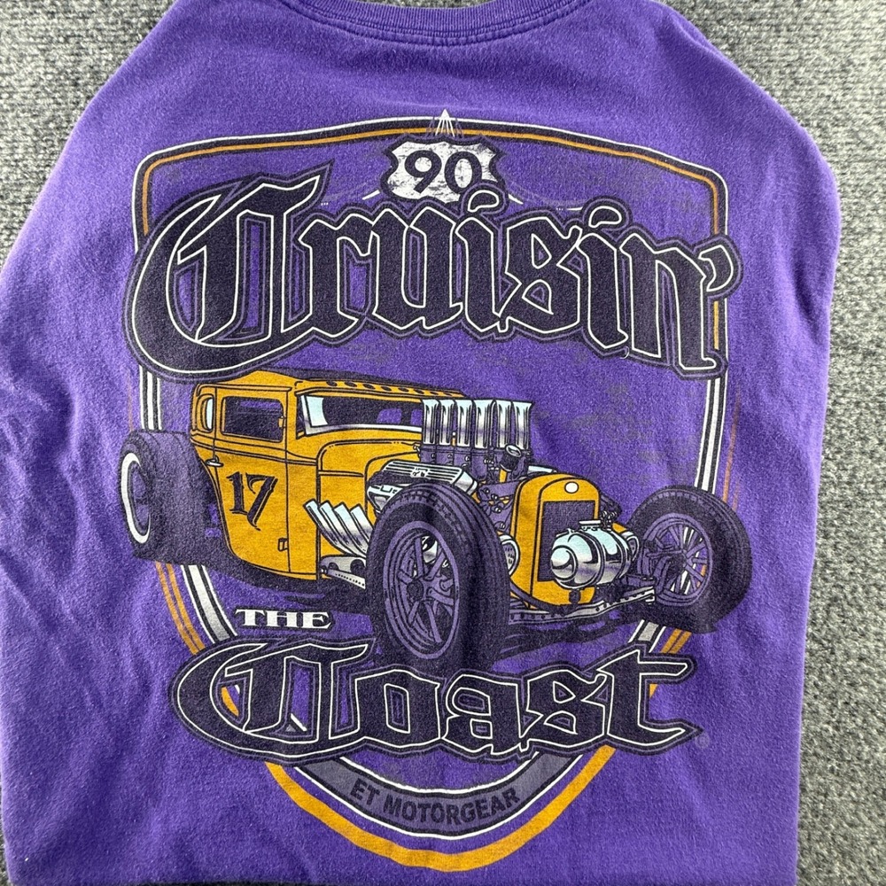 Hanes Cruisin The Coast Mississippi Hot Rod Graphic Pocket T-Shirt Purple Medium
